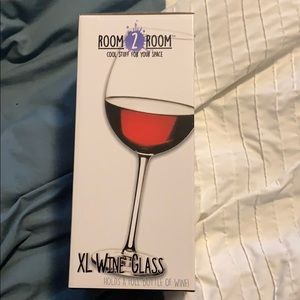 XL wine glass